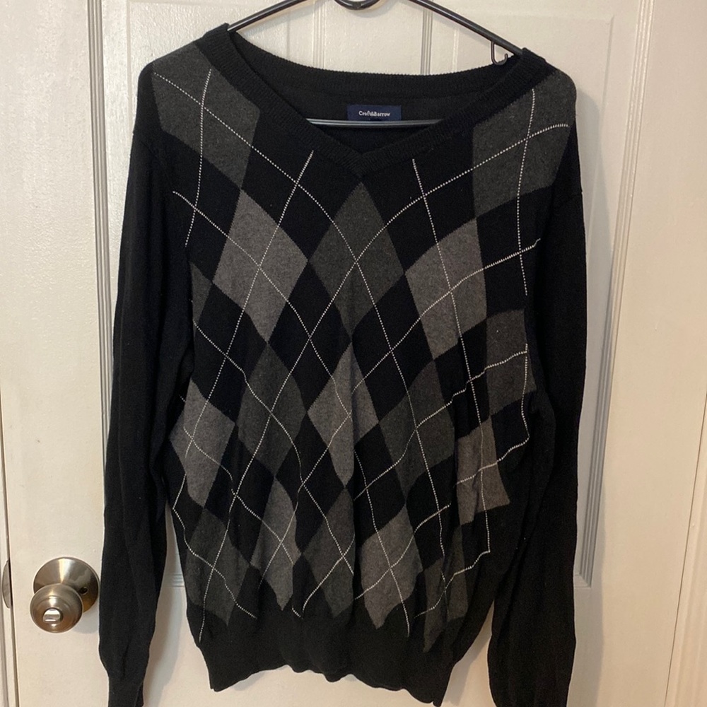 Men’s V Neck Sweater